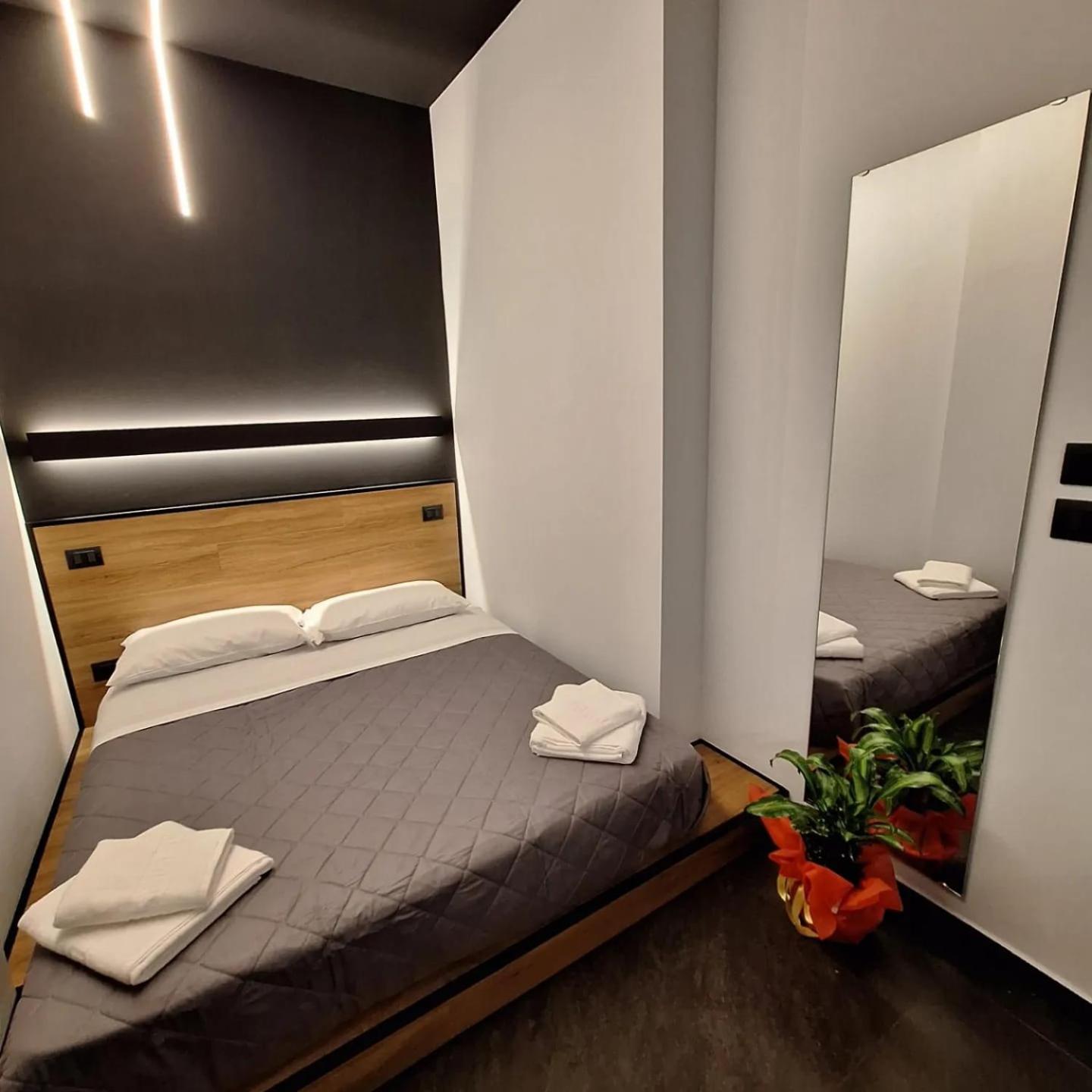 Dark & Light Rooms & Luxury Suites Catânia Exterior foto